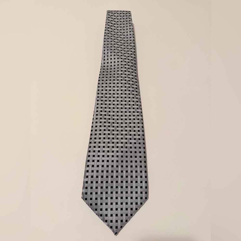 Barcelona Gray & Black Geometric Woven Men’s Necktie